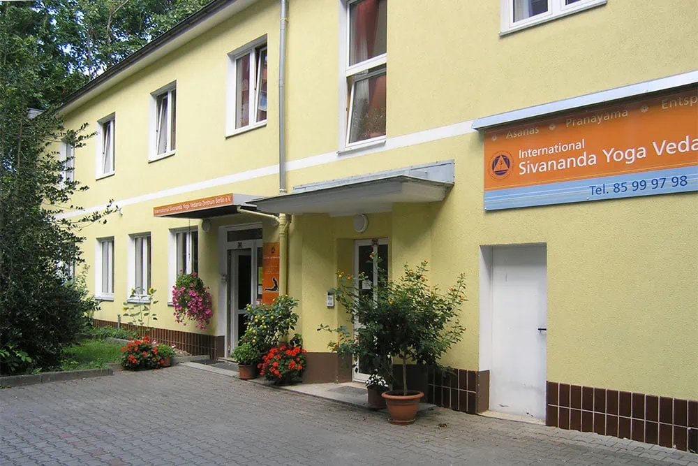 Entrance to the Sivananda Yoga Centre Berlin