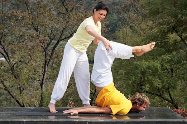 Prema correcting locust variation