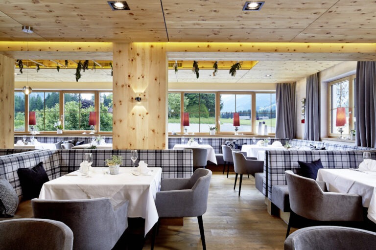 hotel-sonnberghof-ess-saal