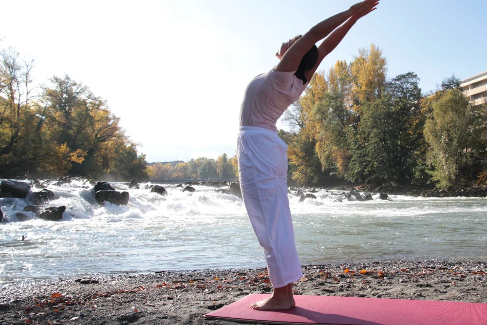 geneva-key-visual Sivananda Yoga in Geneva